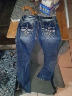 Rock revival size 29