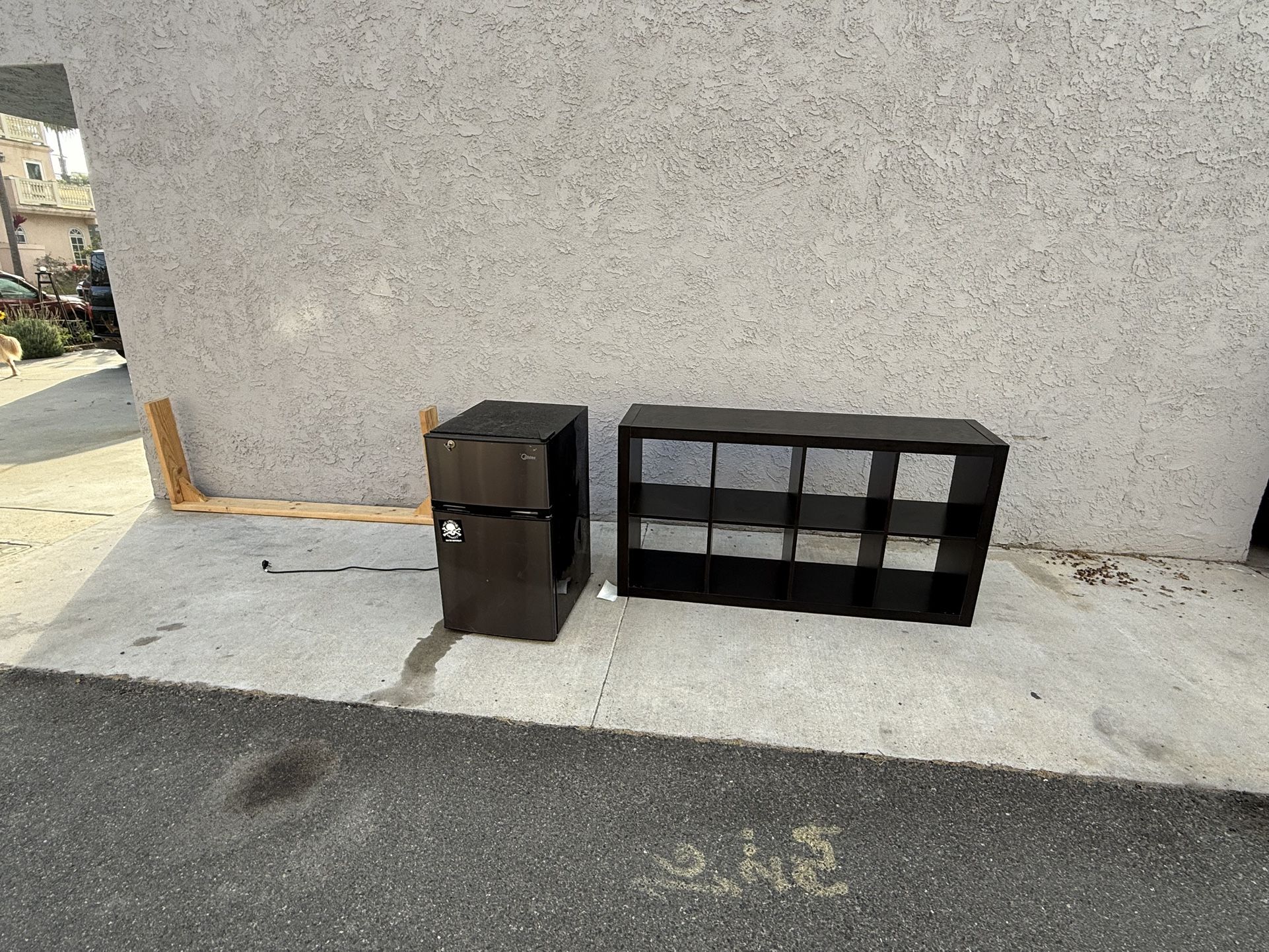 FREE! IKEA Cube, Mini Fridge & Console Table 