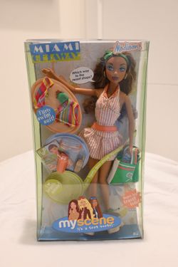 VERY RARE AA My Scene Getaway Madison Barbie Set