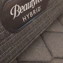 Beauty Rest Hybrid 