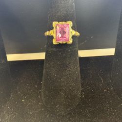 Elegant 10k Yellow Gold Ring With Pink Stone