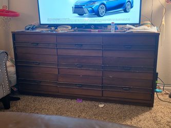 Dresser sturdy heavy