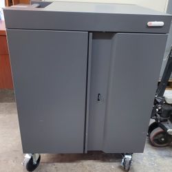 Metal Cart Rolling/Charging Station With Lock 