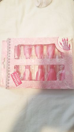 Nail remover cap clips