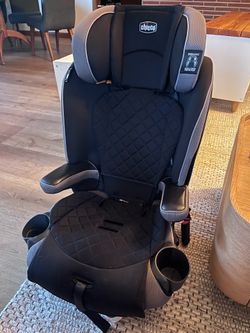 Chicco MyFit car seat turns into booster