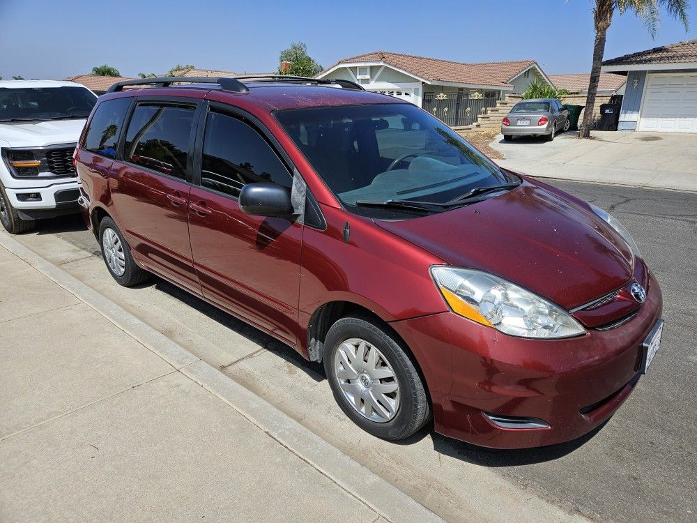 2006 Toyota Sienna