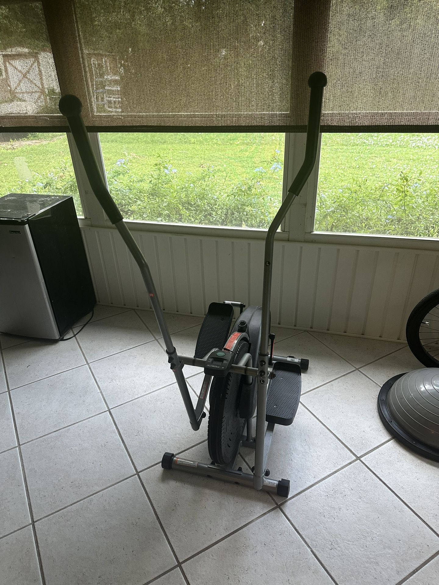 Elliptical Workout/exercise Equipment 