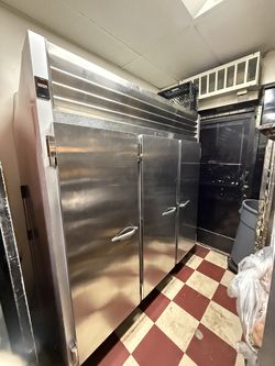 Traulsen freezer