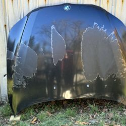 BMW E60 Hood