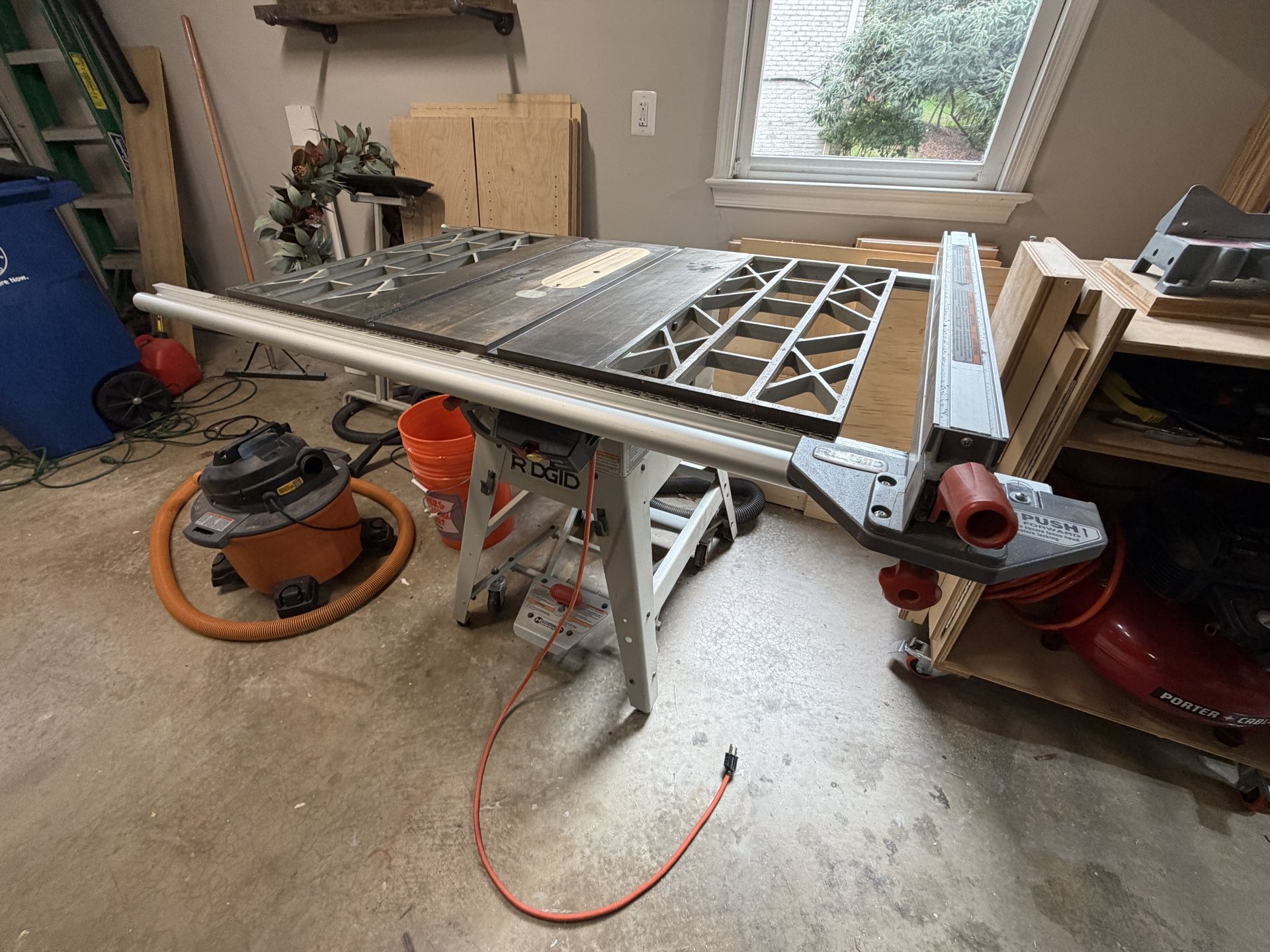 Ridgid Table Saw 10’