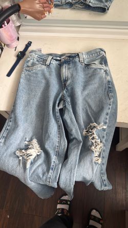 Levi jeans