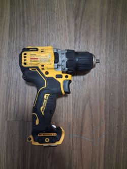 Dewalt 12v drill dcd701