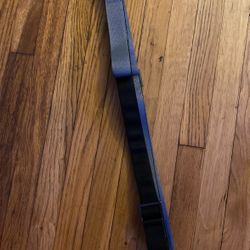 Reddy shock absorbent lead leash 5 to 6 feet black