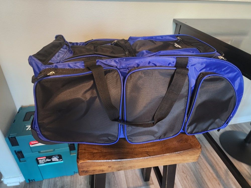 Travel Rolling Duffle Bag