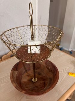 Fruit basket