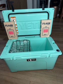YETI tundra 45” ice chest. With PINK FLASK.. BRAND NEW.. $275