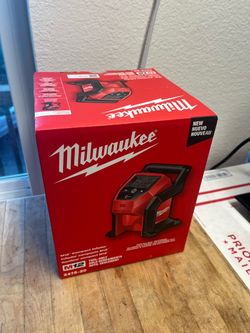 Milwaukee M12 Compact Inflator 2475-20