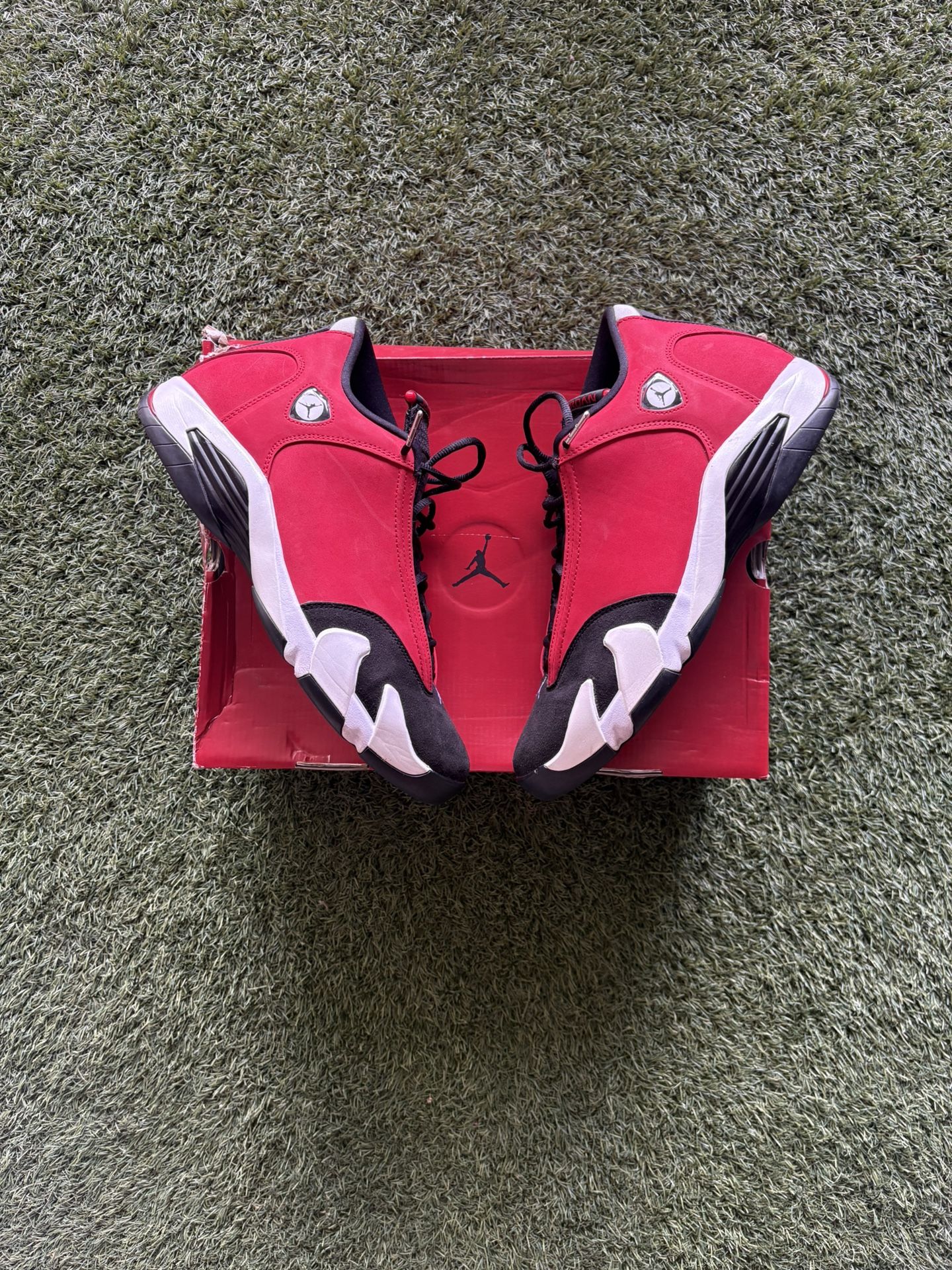 Jordan 14 “Toro”