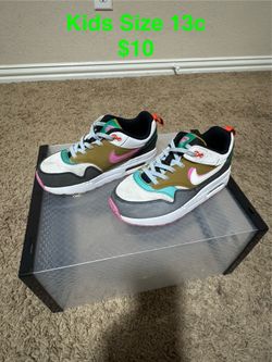 Kids Nike Air Max Shoe Size 13c
