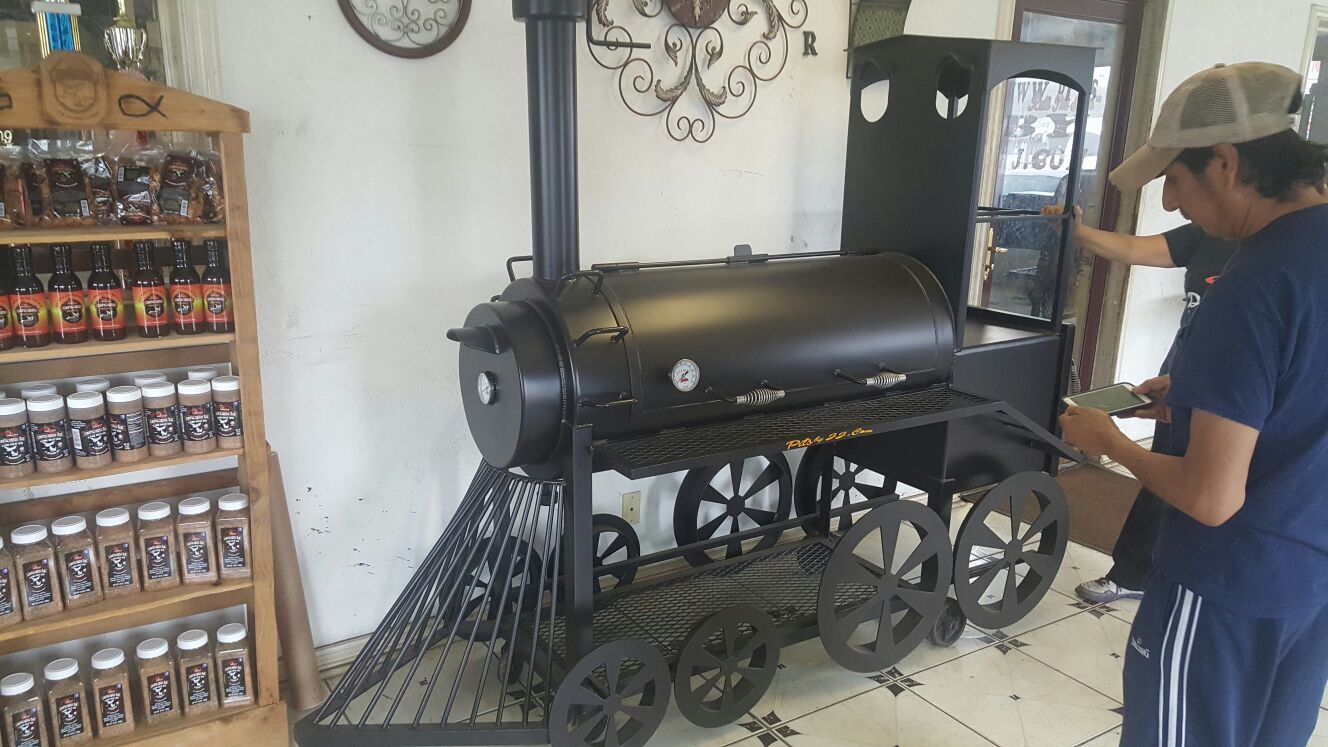 Bbq pits Lawn & Garden