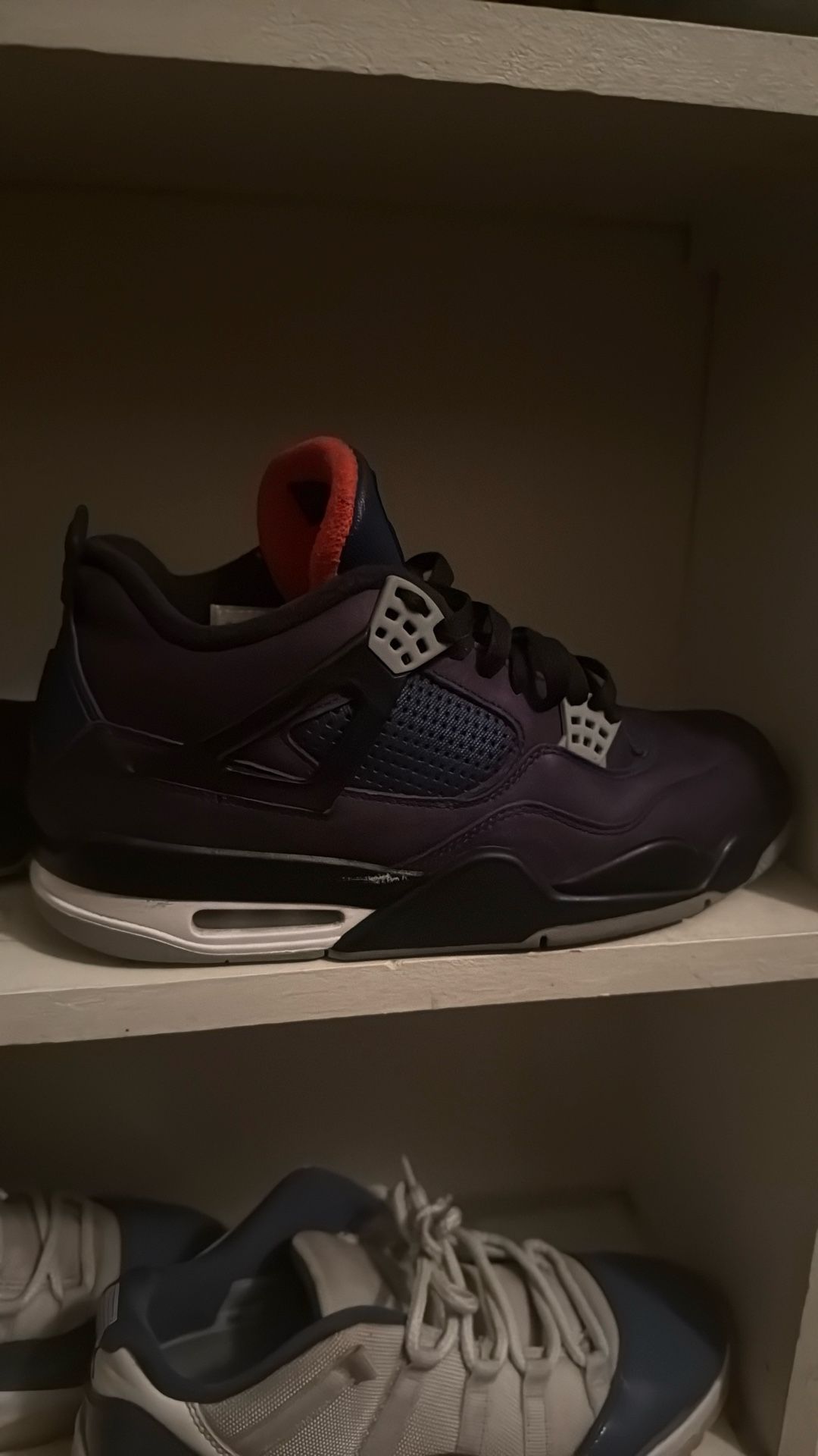 Air Jordan 4 Retro Winter