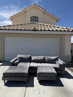 Sectional sofa with ottoman