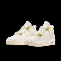 WMNS Jordan 4 “Metallic Gold” (Sizes: 7.5w/6y & 8w/6.5y)