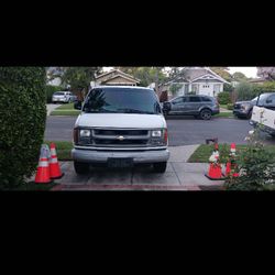 2002 Chevrolet Express Cargo