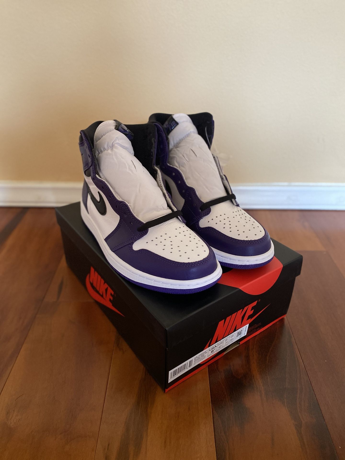 DS Jordan 1 Court Purple Size 8.5