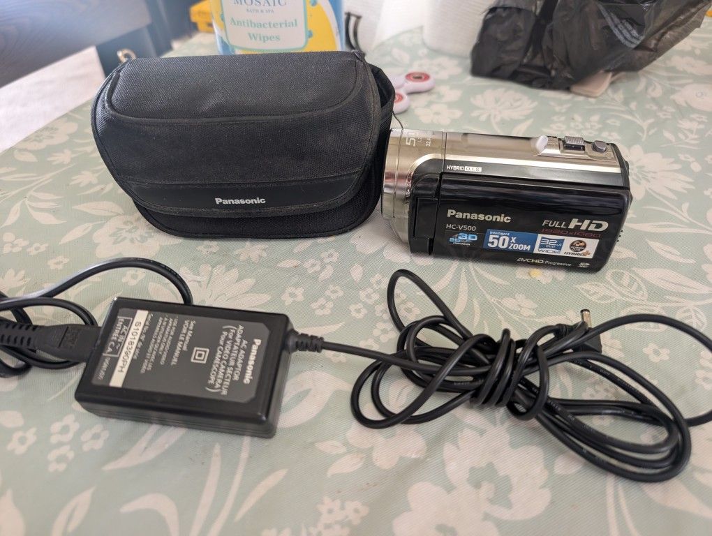 Panasonic HC-V500  Video Camera touch Screen 50x Zoom Full HD Camcorder 1920 x 1080
