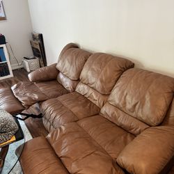 3 seat leather couch, with two leg rest extensions