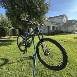 Specialized Enduro Elite 