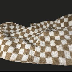 Checkered Carpet ~10x7ft