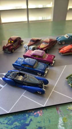 Loose Class is Hit Wheels