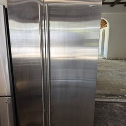 Subzero 42” Stainless Steel Side By Side Refrigerator