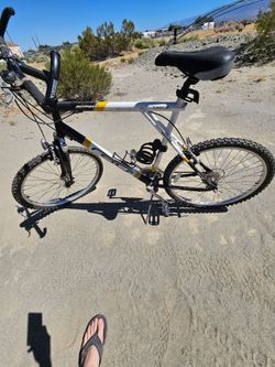 Gt mountain bike
