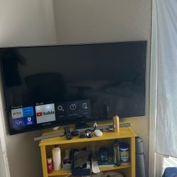 Samsung 55 Inch Smart Curverd Tv For Sale