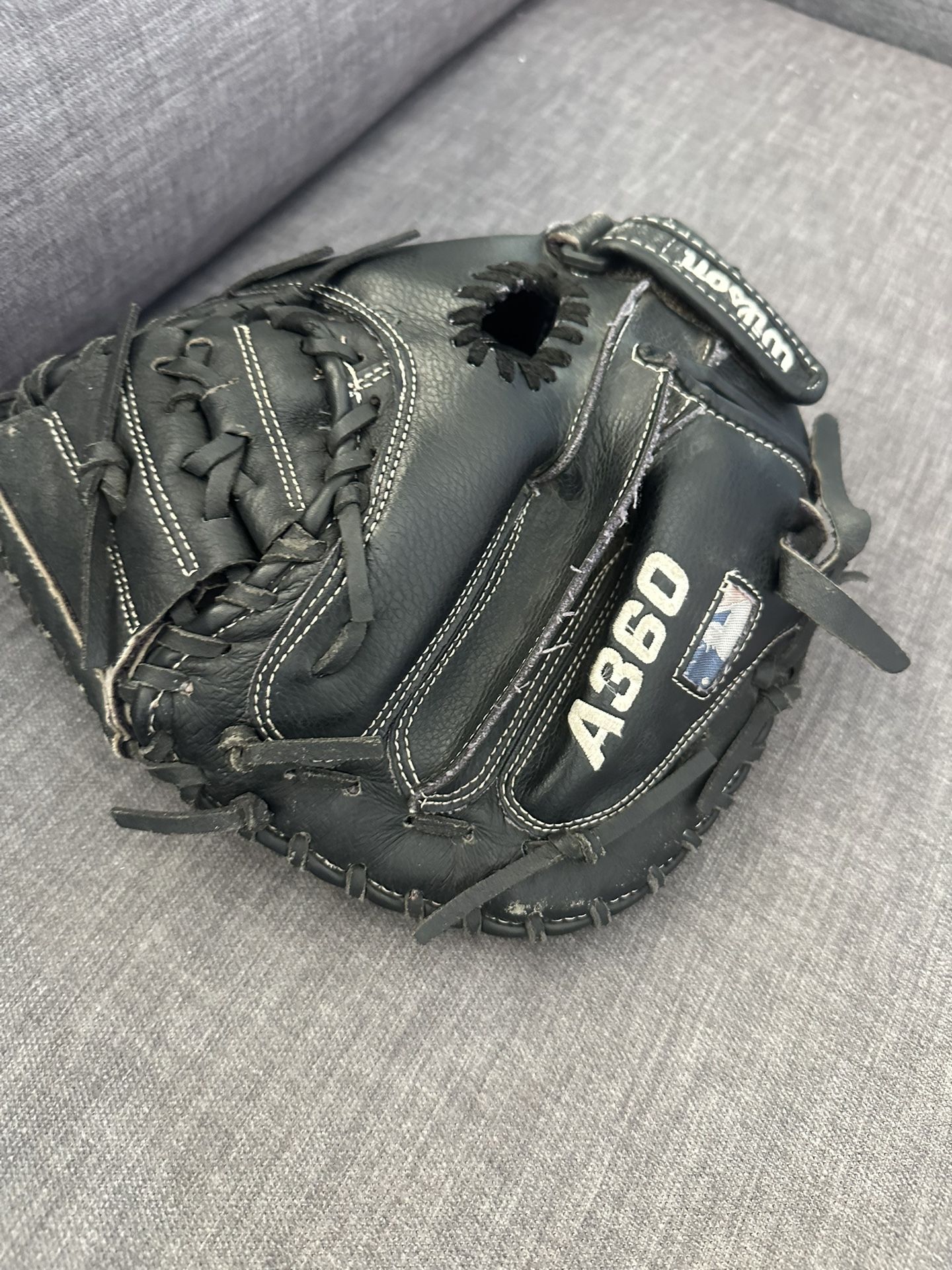 Wilson A360 Catchers Mitt 31 1/2