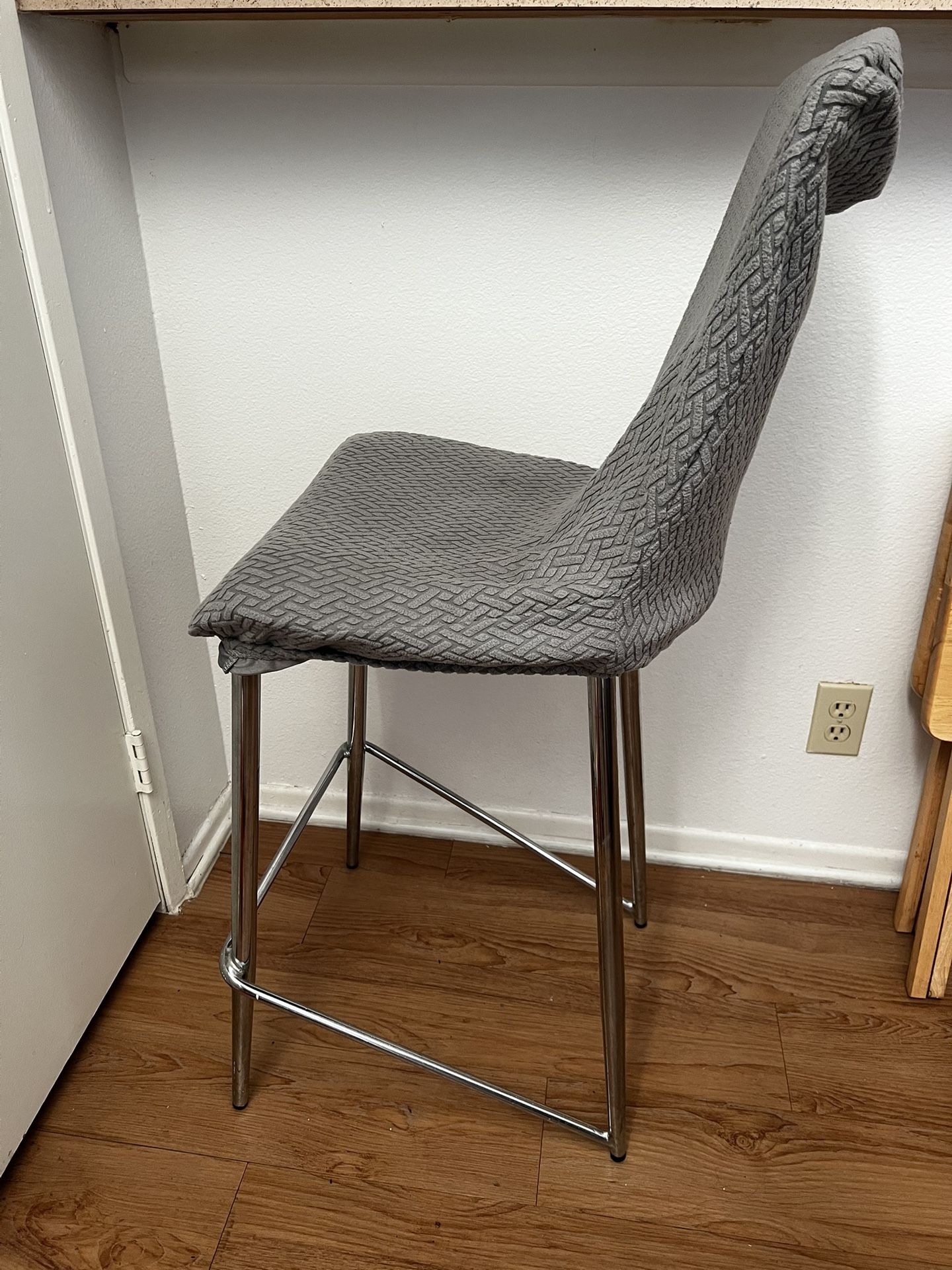 Bar Stool (quantity Of 2)