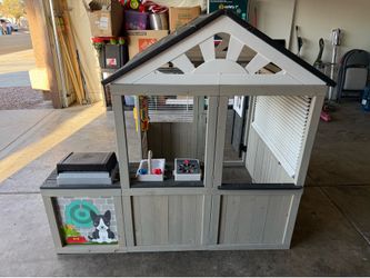Play house