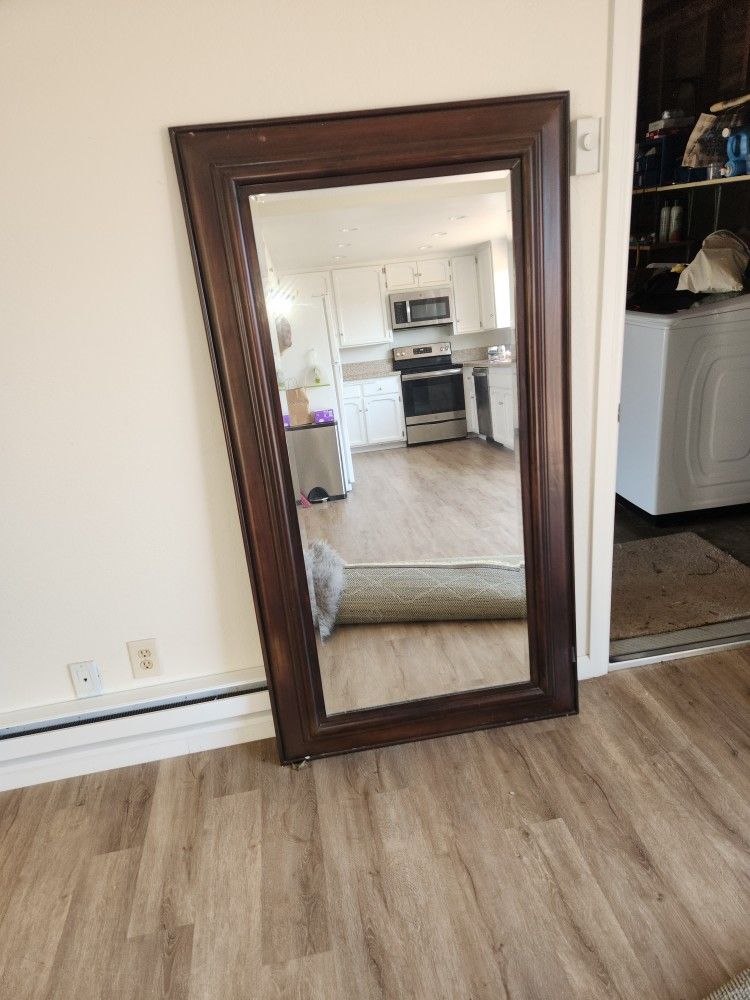 Full Length MIRROR -Free