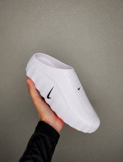 Nike Mind 001 Slides size 10