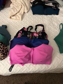 SIX Victorias Secret Underwire Sports Bras