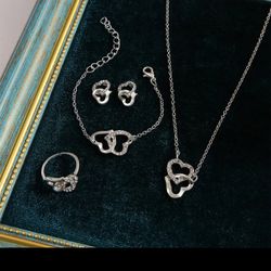 Necklace Set