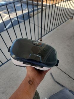 Evo VR headset