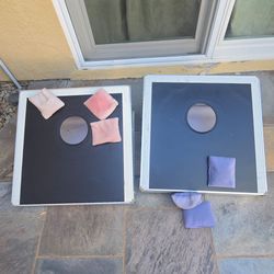Cornhole game