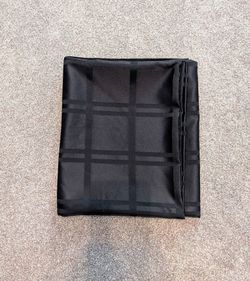 Tablecloths (cloth material)