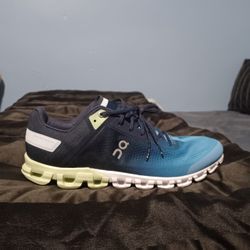 Brand New And Original Men's On Cloud Sneakers Sizes 12.5