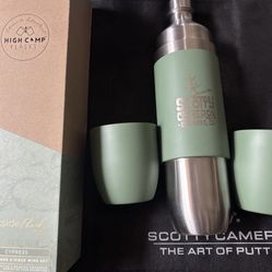 NWT SCOTTY CAMERON GALLERY Peace Painter 750 ml 3 pc Wine Flask Set Cypress Golf