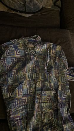 Vintage Impact button -up shirt with rad design.